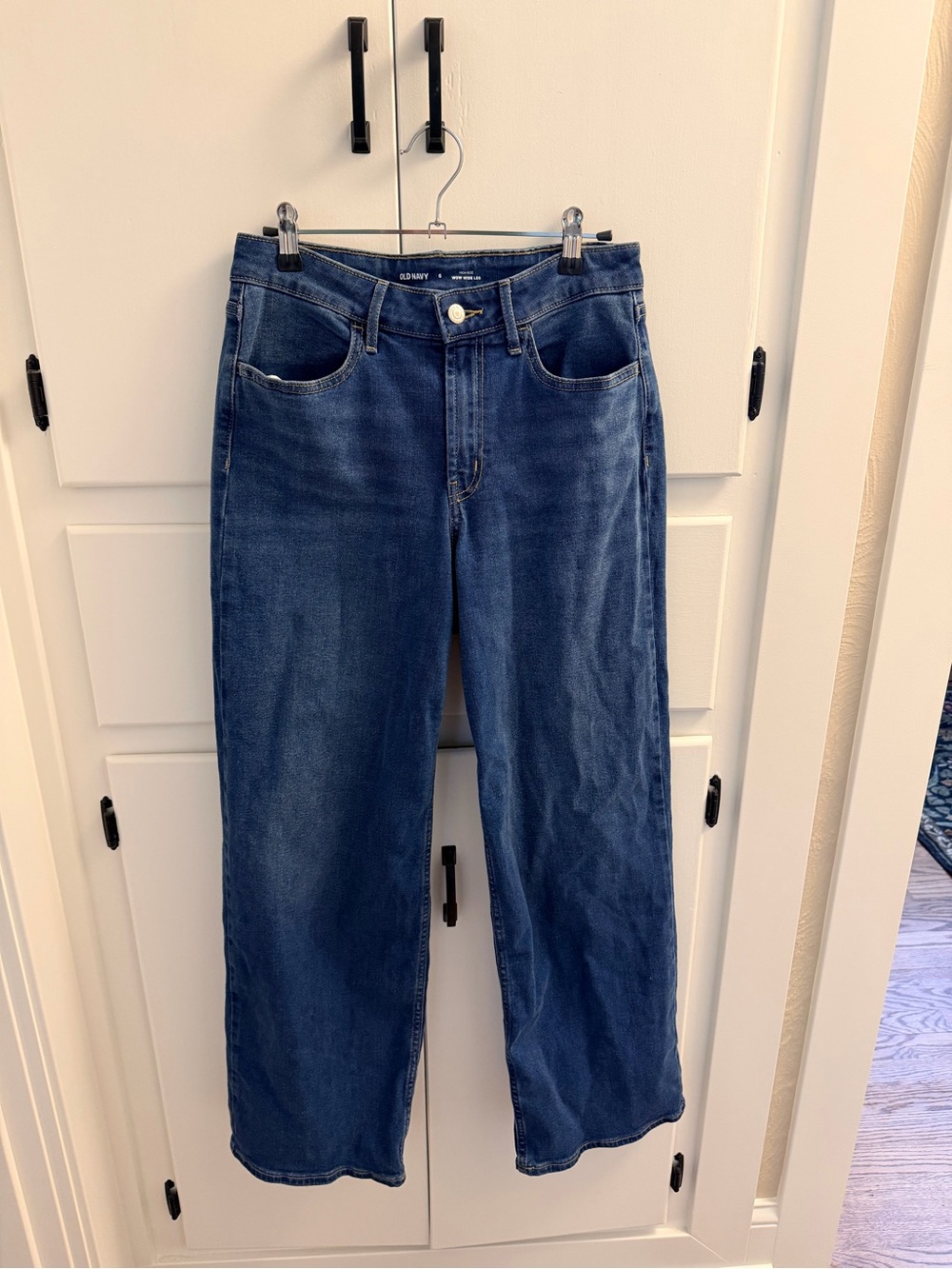 Old Navy women’s wide leg Dark Blue Jeans